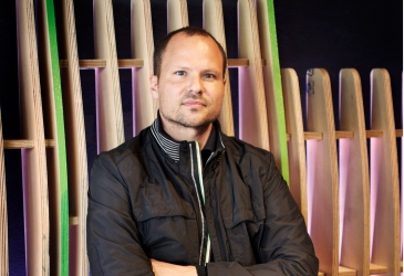 A Journey of Scale and Timezones, Chris Bosse talk at MAD Manly